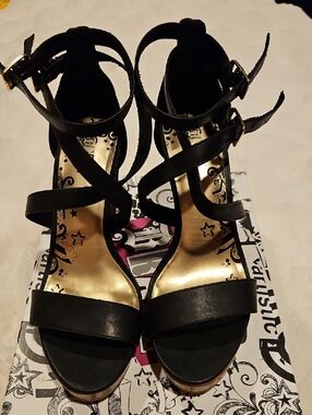 Brash Black Heeled Strappy Sandals with Gold Footbed